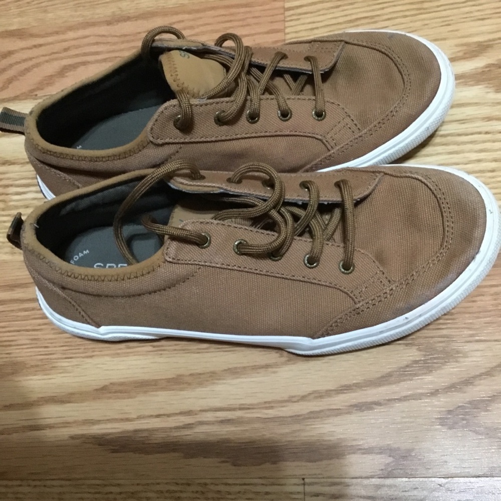 Sperry’s - Picture 2 of 3